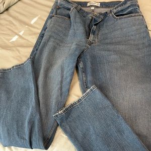 90s slim straight ultra high rise Abercrombie jeans